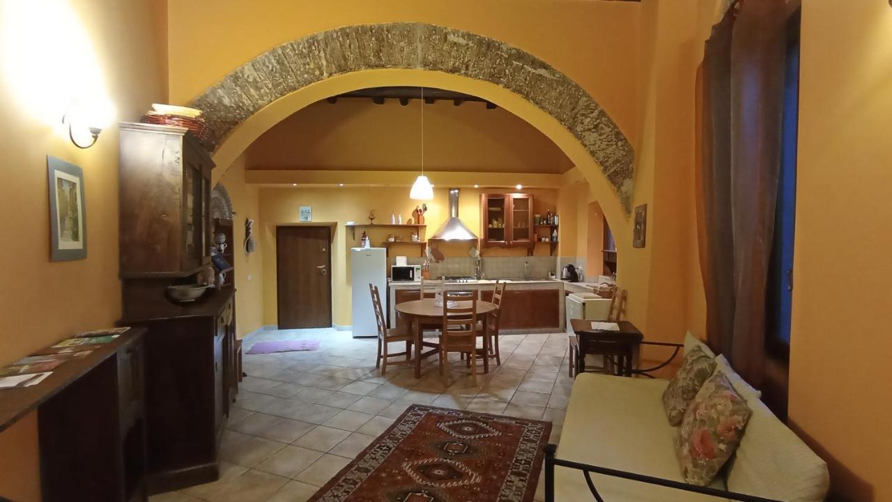 Dimora Del Pavone Tivoli Exterior foto